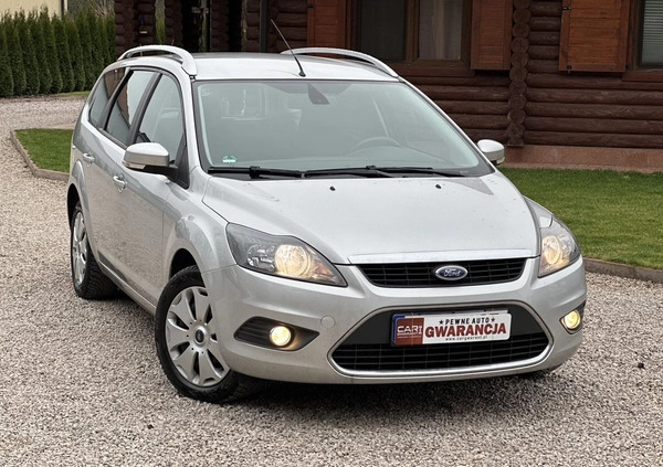 Ford Focus cena 16900 przebieg: 194000, rok produkcji 2010 z Ożarów małe 254